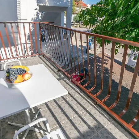 Apartments Matejka Primošten Exterior foto